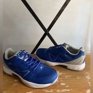 BRAND NEW Men’s Tyrol Pickleball Sneakers, Size 9
